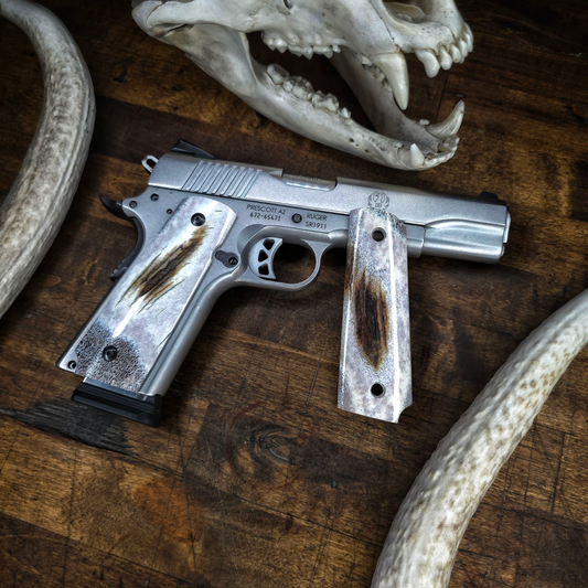 1911 grips 352